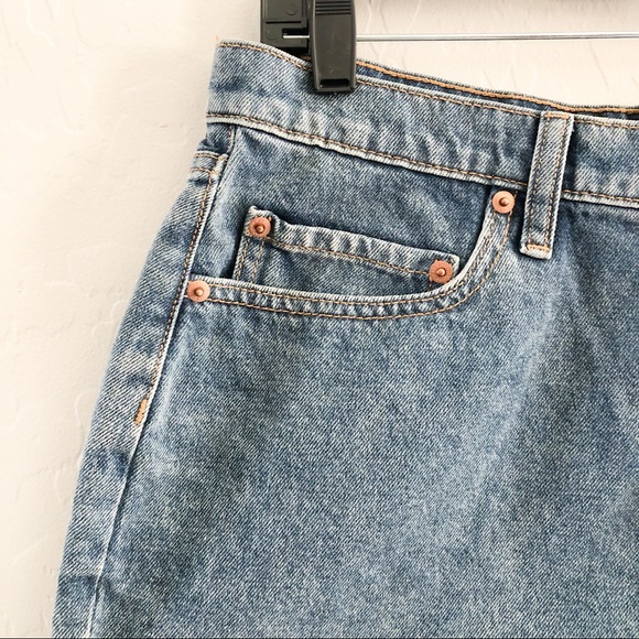 PINK VS High Rise Cut Jean Shorts Light Wash 31 - Picture 3 of 5